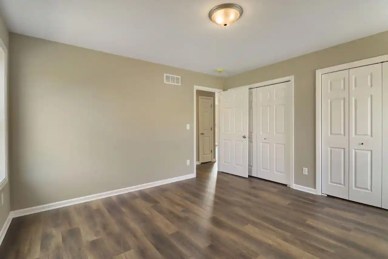 12th image of 333 Parker Dr Dr, Genoa City, WI 53128 | MLS# 1973247