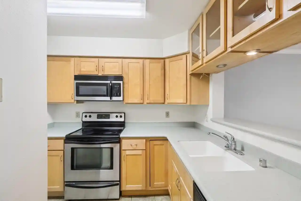 Photo 4 of Condo for sale at 809 Harbor House Dr Dr #4, Madison, WI 53719 | MLS# 2028833 | Listing updated on 2026-08-13