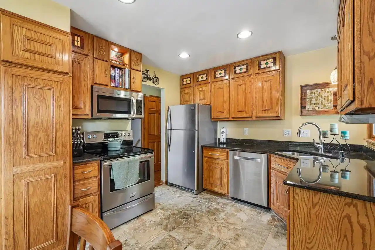 Photo 3 of Single family home for sale at 2709 13Th Avenue Avenue, South Milwaukee, WI 53172 | MLS# 1973267 | Listing updated on 2026-09-09