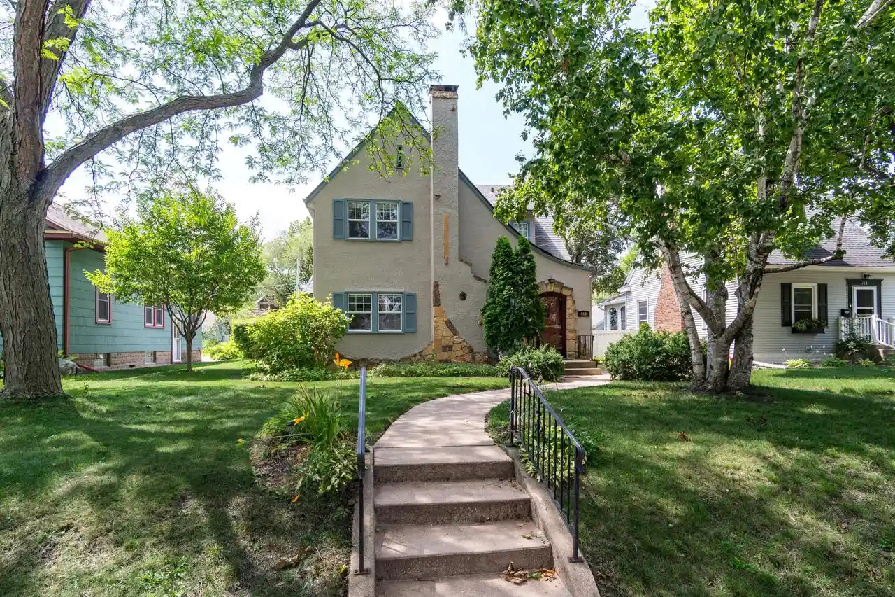 Photo 1 of Sale Pending at 409 23rd Street Street N Street N, La Crosse, WI 54601 | MLS# 1973298 | Listing updated on 2026-08-12
