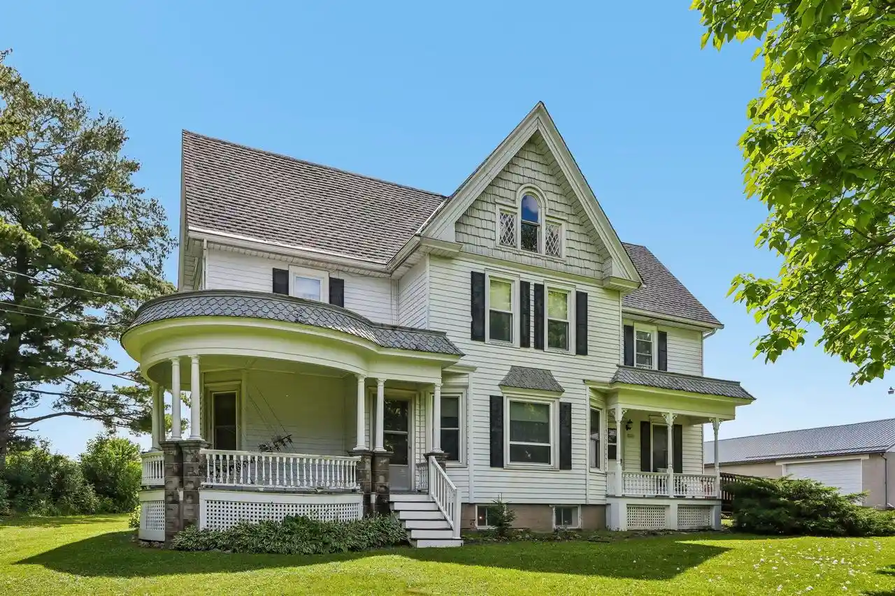 1st image of 3226 Jackson Dr Dr, Jackson, WI 53037 | MLS# 1973301