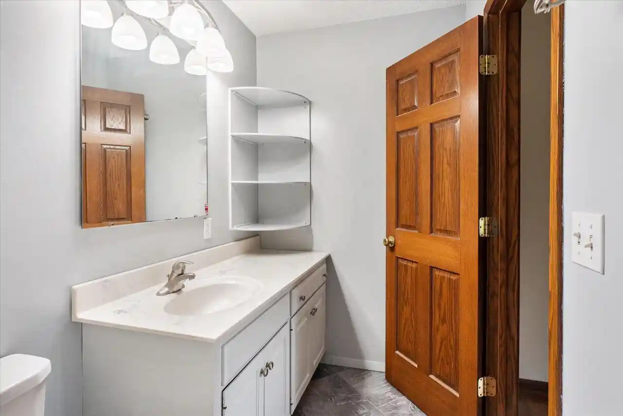 4th image of 1430 Willow Street Street, La Crescent, MN 55947 | MLS# 1973308