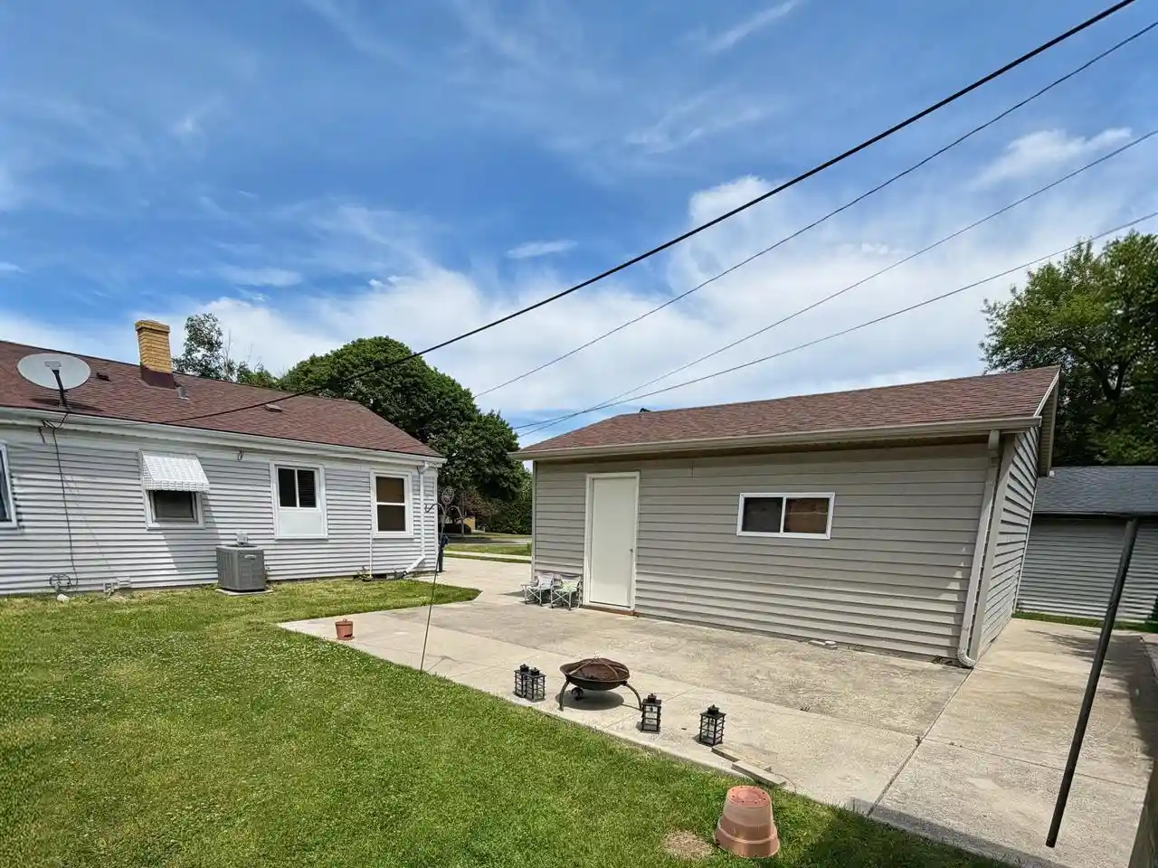 Photo 3 of Single family home for sale at 1225 Lombard Avenue Avenue, Racine, WI 53402 | MLS# 1973317 | Listing updated on 2026-07-31