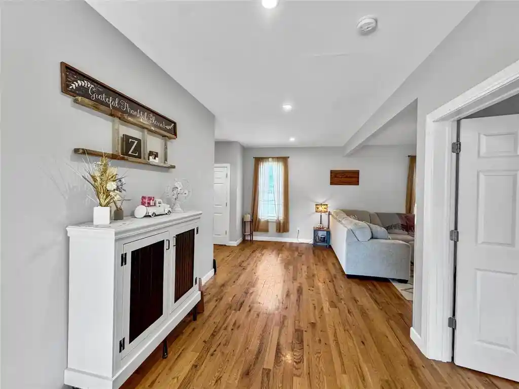 5th image of 1305 Warren Street Street, Chippewa Falls, WI 54729 | MLS# 1603563