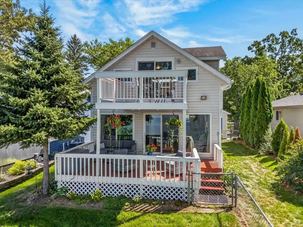 Photo 3 of Single family home for sale at 5306 Card Avenue Avenue, Mcfarland, WI 53558 | MLS# 2028863 | Listing updated on 2026-09-16