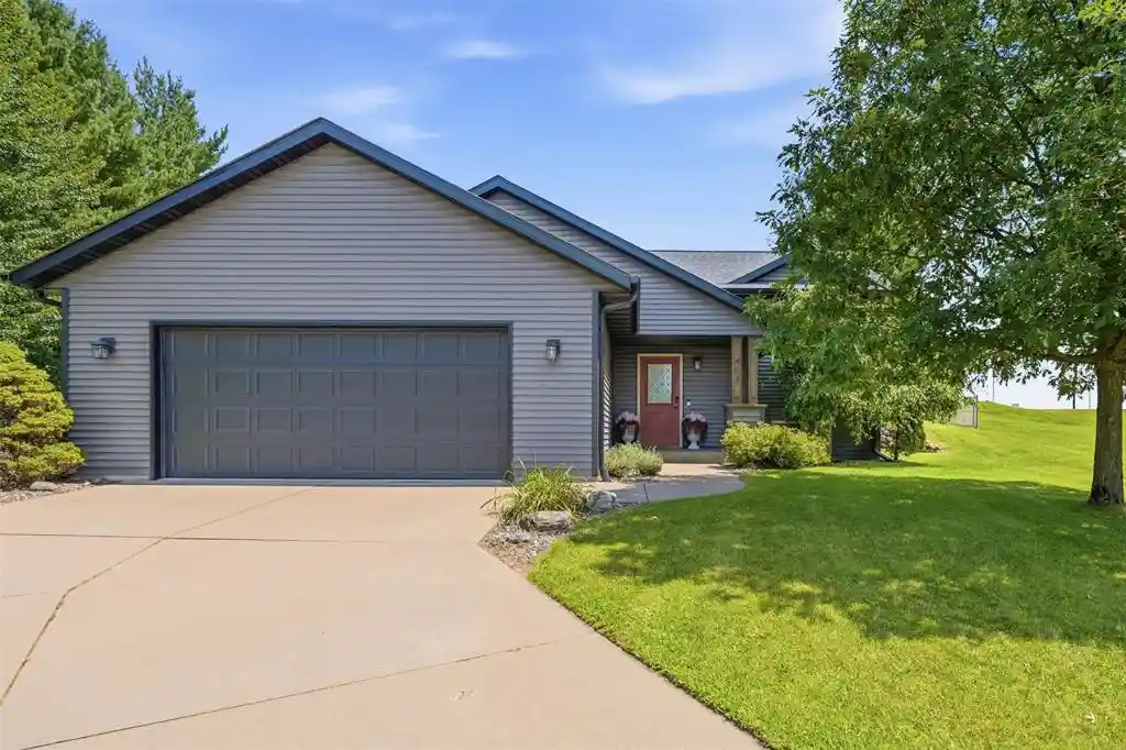 1st image of 403 Brookshire Court Court, Altoona, WI 54720 | MLS# 1603524