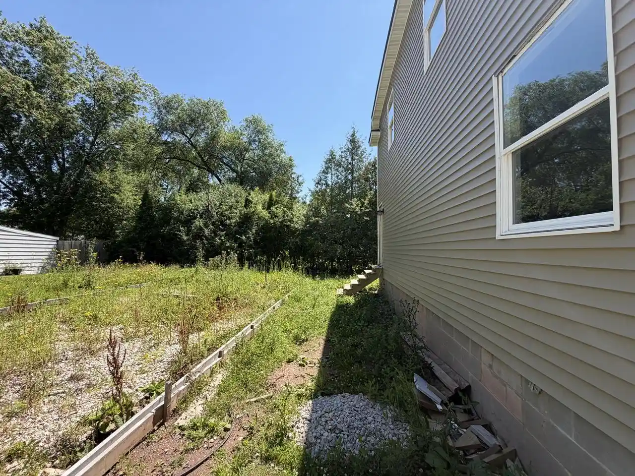3rd image of 1301 Garland Street Street, Green Bay, WI 54301 | MLS# 1973336