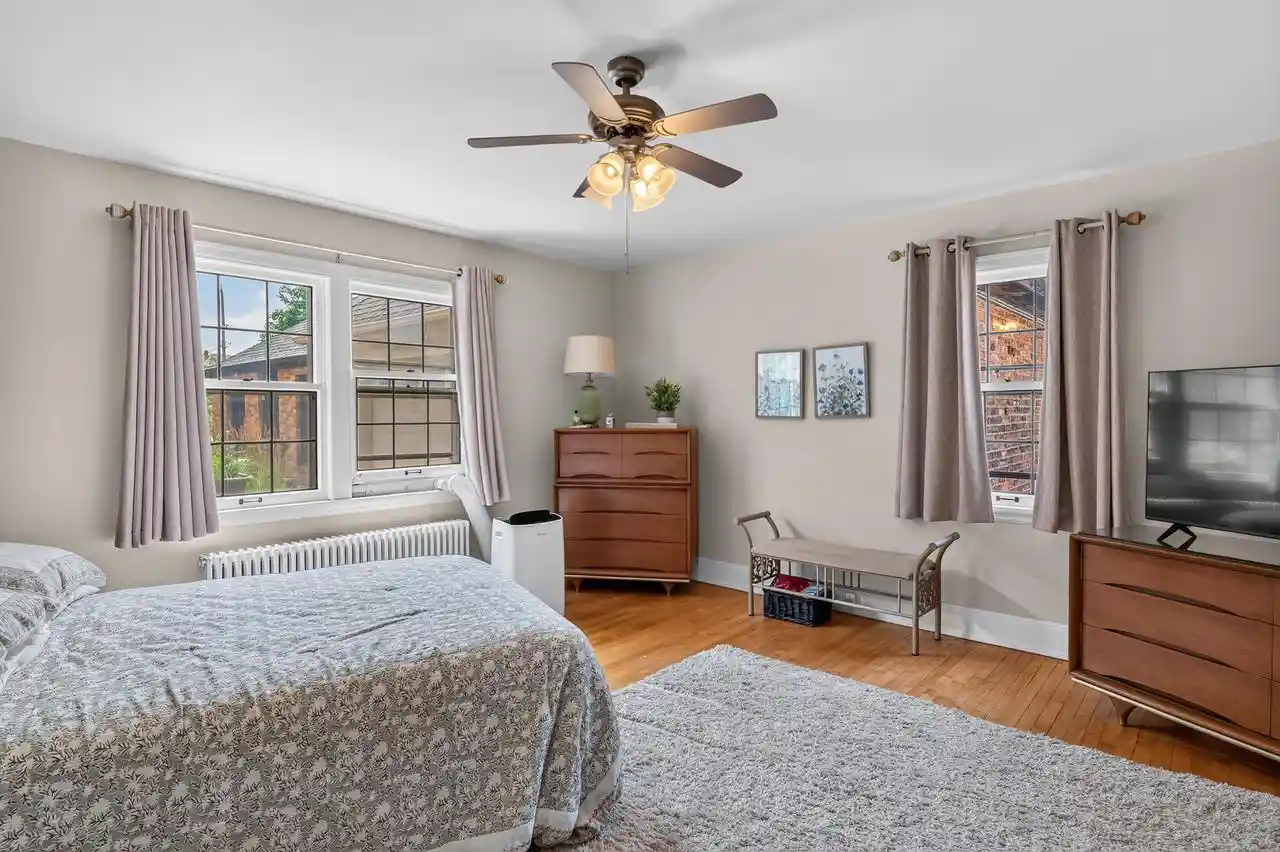 Listing Photo 4 - Condo for sale in building located at 4143 N Downer Ave Ave, Milwaukee, WI 53211 - Unit #4145
