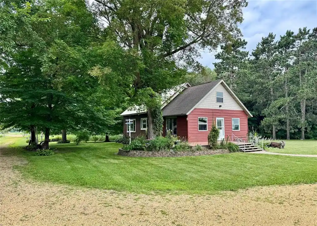 Photo 3 of Single family home for sale at 1456 210Th Street Street, St Croix Falls, WI 54024 | MLS# 1603588 | Listing updated on 2026-09-28