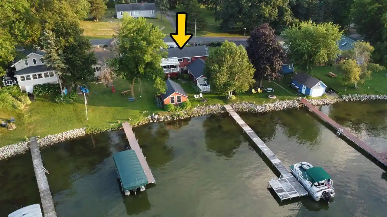 2nd image of W2092 Melmar Dr Dr, Markesan, WI 53946 | MLS# 2028896