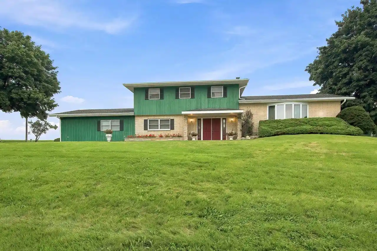 1st image of 1810 Richmond Road Road, Twin Lakes, WI 53181 | MLS# 1973394