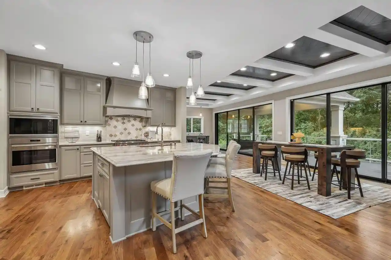 3rd image of 1646 Twisted Oak Court Court, Hartland, WI 53029 | MLS# 1973395