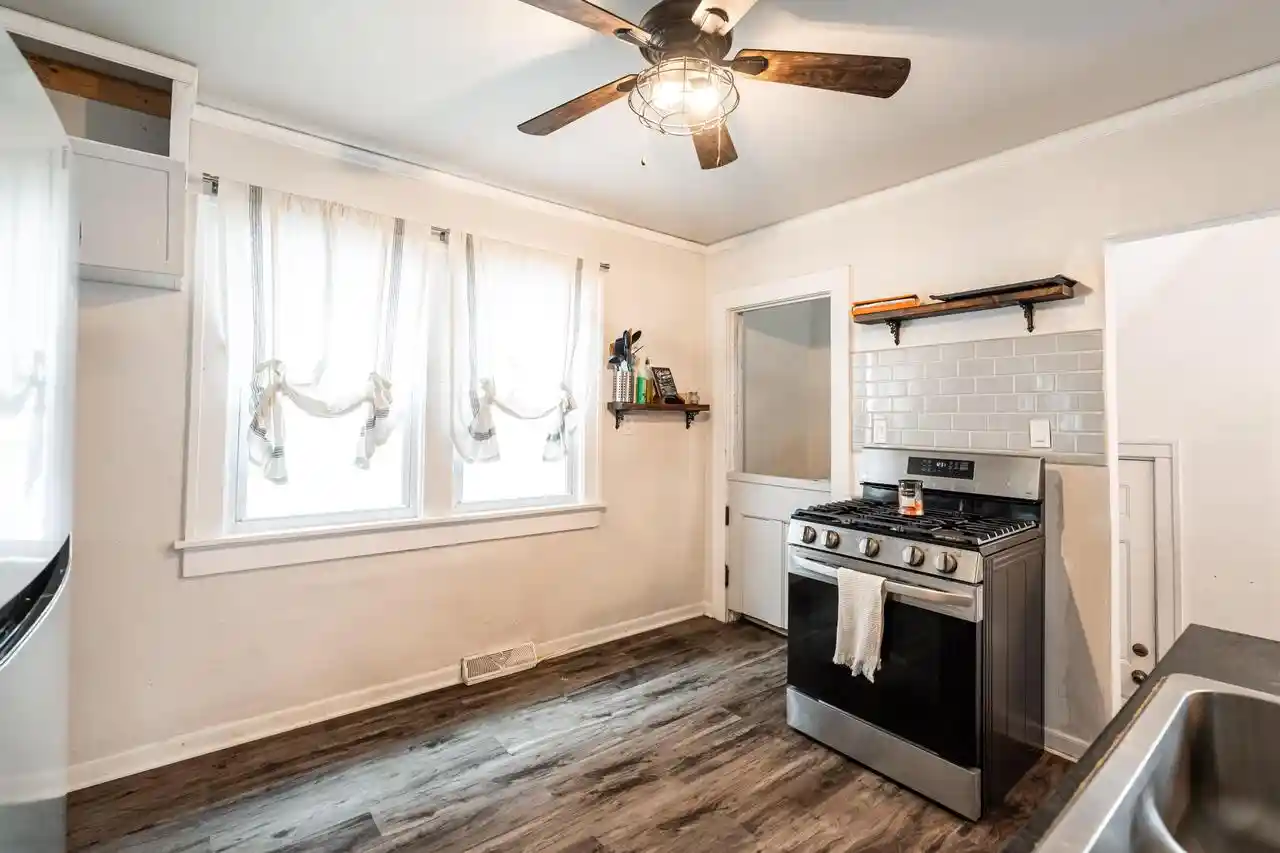 5th image of 1125 S 56Th Street Street, Milwaukee, WI 53214 | MLS# 1973399