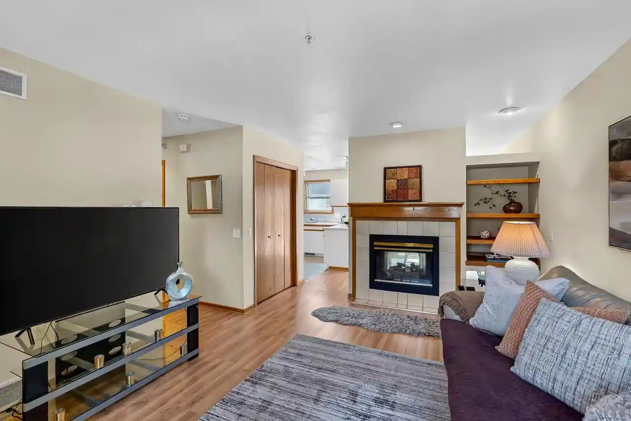 43rd image of 6609 Raymond Road Road, Madison, WI 53711 | MLS# 2028911