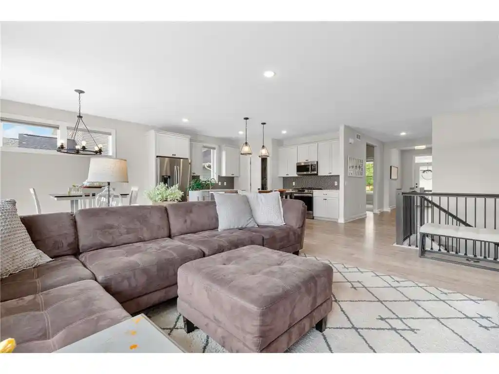 2nd image of 490 Elizabeth Way Way, Hudson, WI 54016 | MLS# 7090485