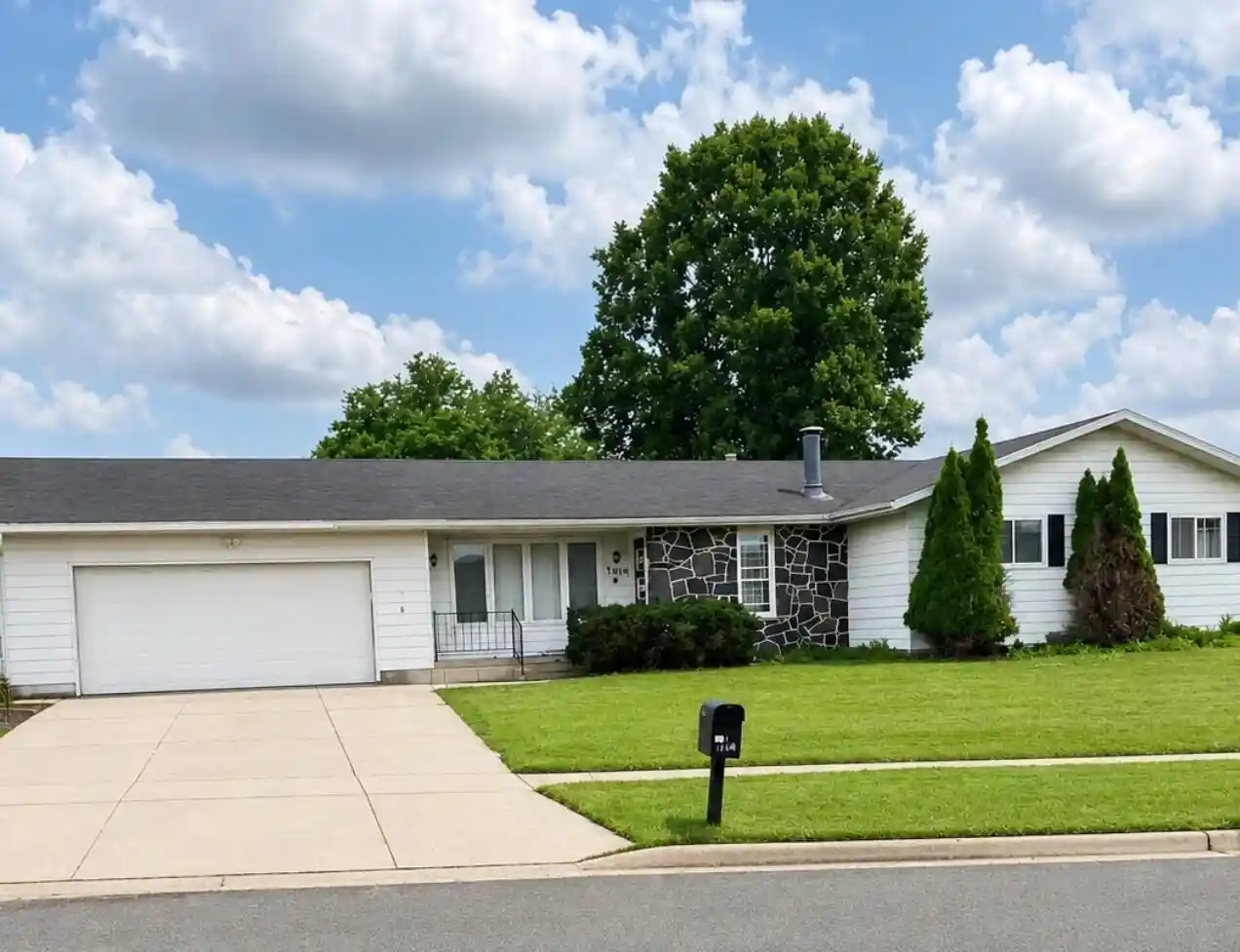 Photo 1 of Single family home for sale at 309 S Klein Dr Dr, Waunakee, WI 53597 | MLS# 1973418 | Listing updated on 2026-08-19