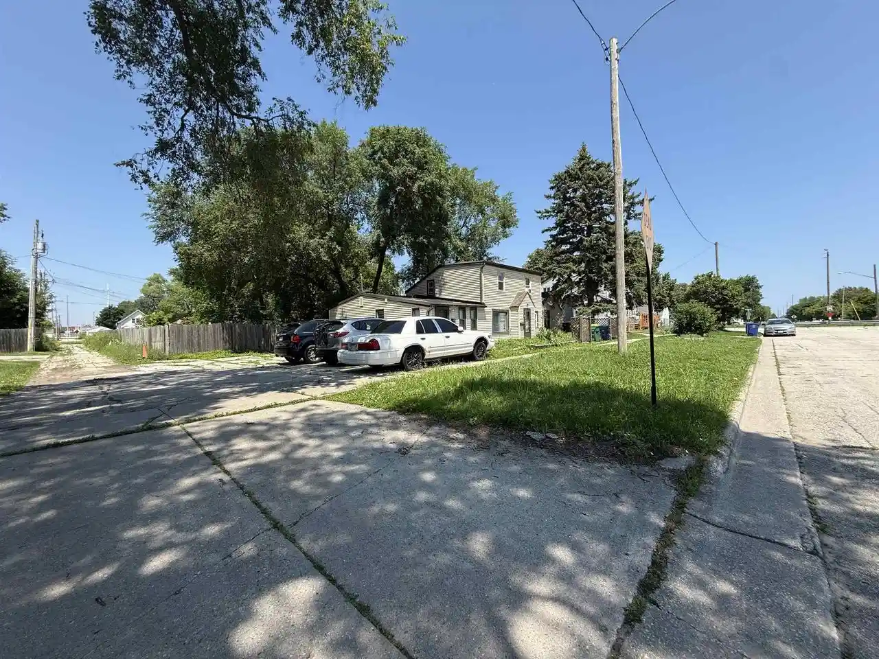 2nd image of 1019 Clay Street Street, Green Bay, WI 54302 | MLS# 50329770