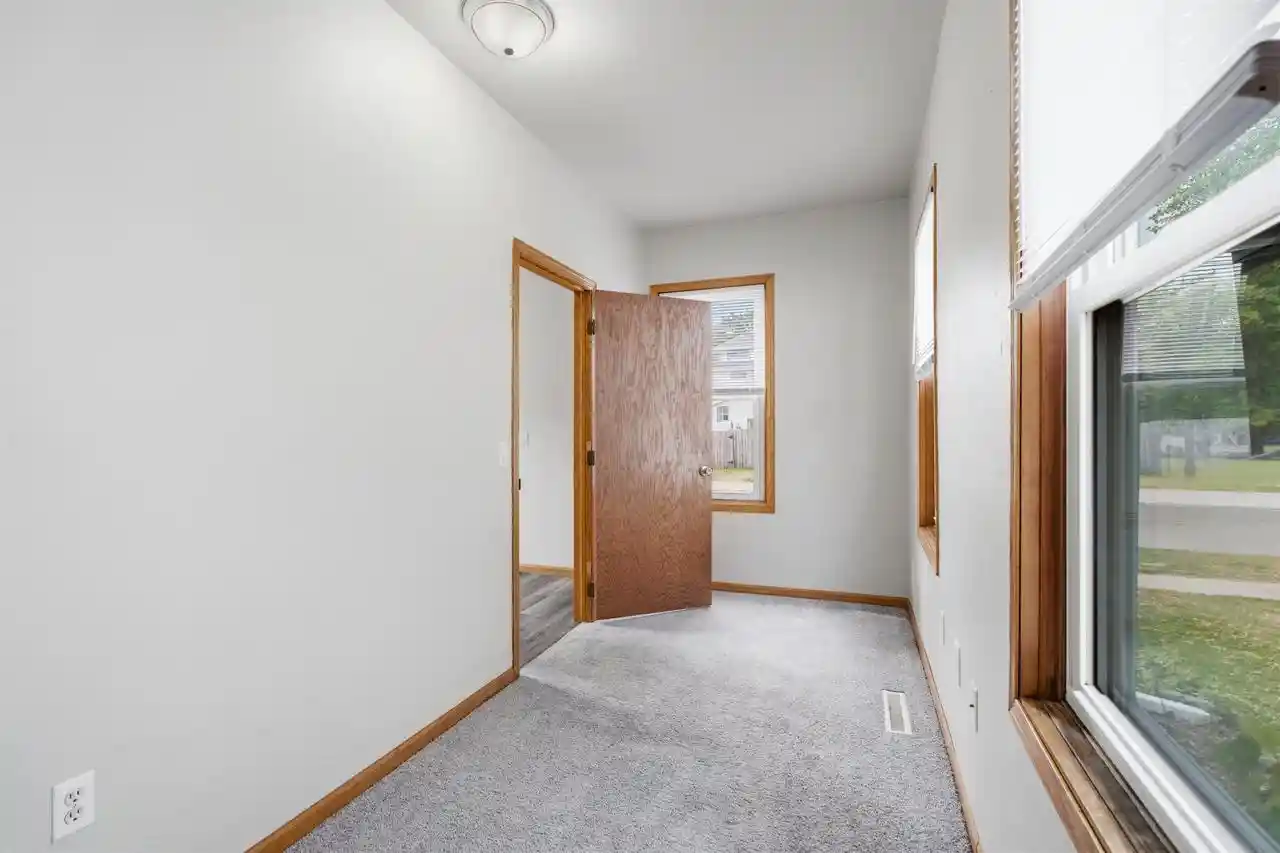 5th image of 111 E Follet Street Street, Fond Du Lac, WI 54935 | MLS# 50329772