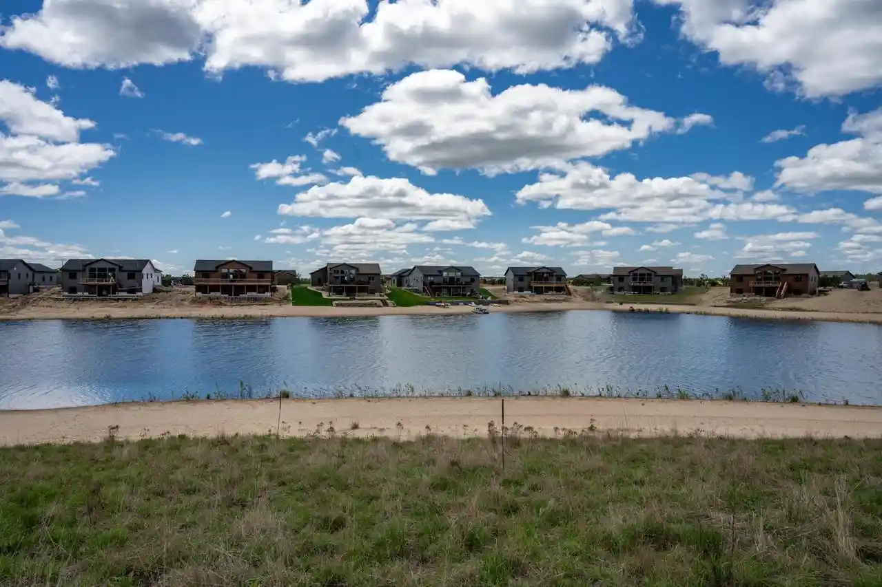 4th image of N8866 Fish Camp Circle Circle, New Lisbon, WI 53950 | MLS# 2028933
