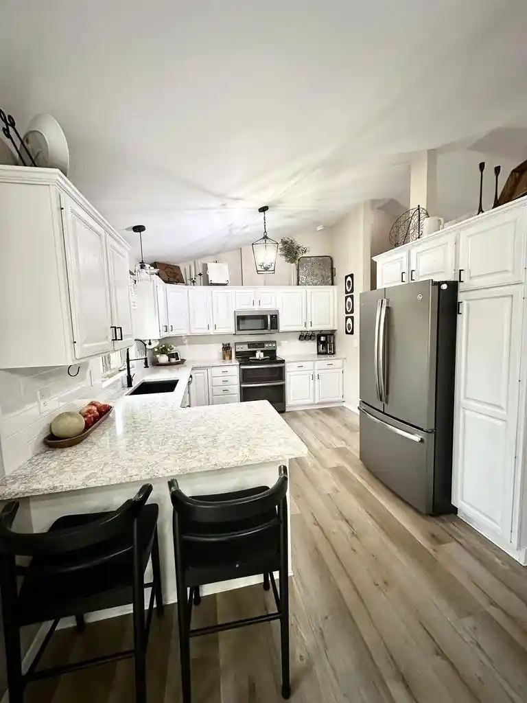 2nd image of 3238 Isaac Lane Lane, Oshkosh, WI 54902 | MLS# 50329776