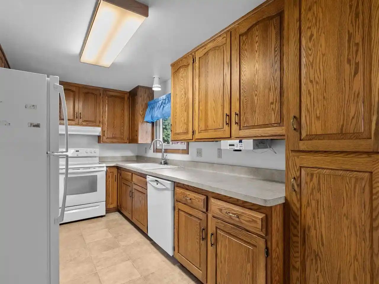 2nd image of 2114 N 25th Street Street, Sheboygan, WI 53081 | MLS# 2028938