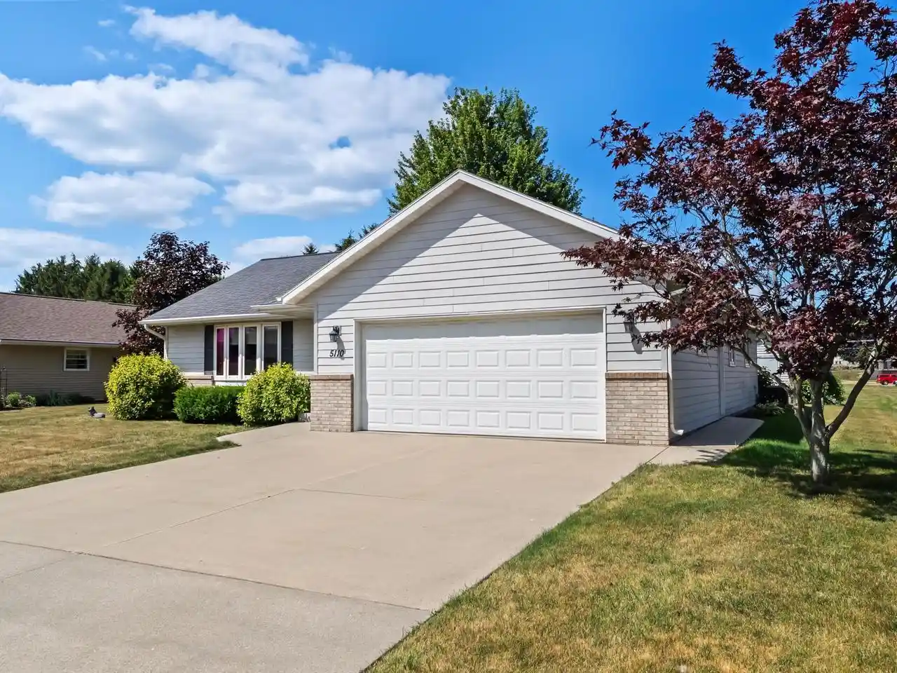1st image of 5110 White Fox Dr Dr, Sheboygan, WI 53081 | MLS# 1973431