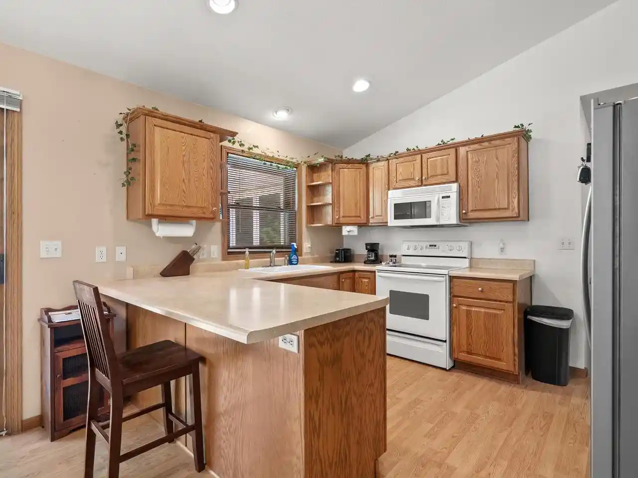 Photo 4 of Single family home for sale at 5110 White Fox Dr Dr, Sheboygan, WI 53081 | MLS# 1973431 | Listing updated on 2026-09-10