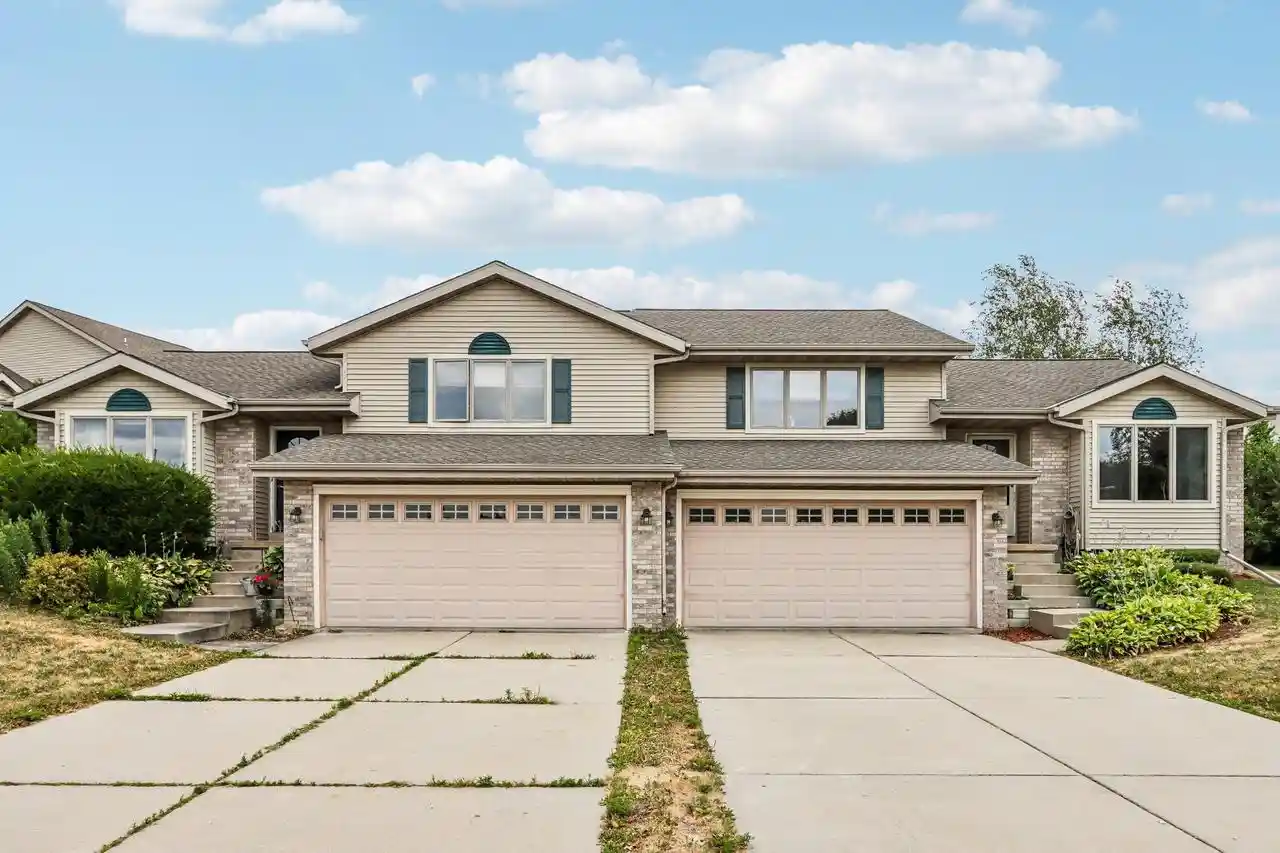 1st image of 5101 5103 Black Walnut Dr Dr, Mcfarland, WI 53558 | MLS# 2028949