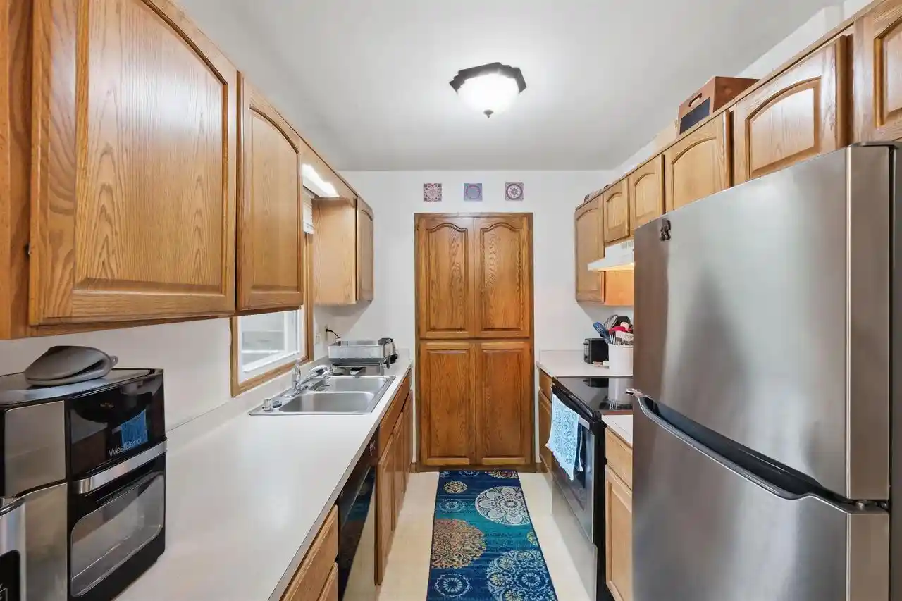 2nd image of 2200 2204 Wyoming Avenue Avenue, Sun Prairie, WI 53590 | MLS# 2028952