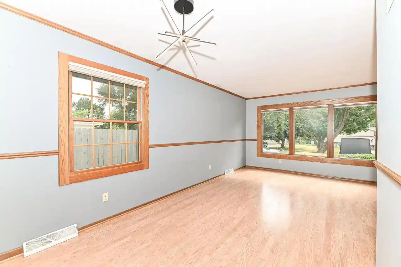 Photo 3 of Single family home for sale at 209 Parkview Dr Dr, Burlington, WI 53105 | MLS# 1973452 | Listing updated on 2026-09-09
