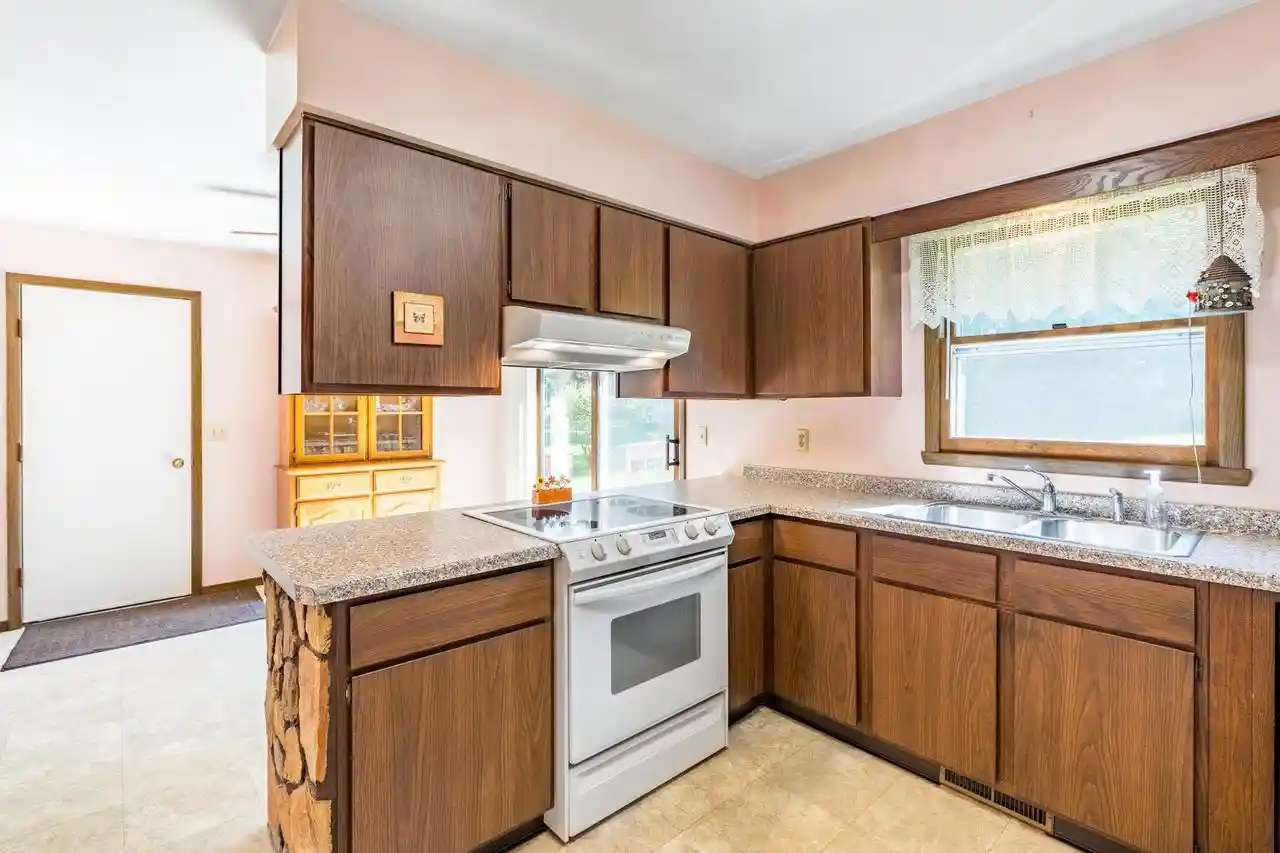 Photo 3 of Single family home for sale at 1109 Jefferson Street Street, Merrill, WI 54452 | MLS# 22603551 | Listing updated on 2026-08-17
