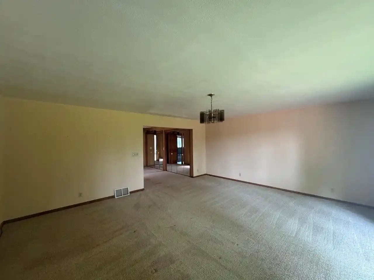 Photo 3 of Single family home for sale at 2703 Glen Dr Dr, Merrill, WI 54452 | MLS# 22603552 | Listing updated on 2026-08-20