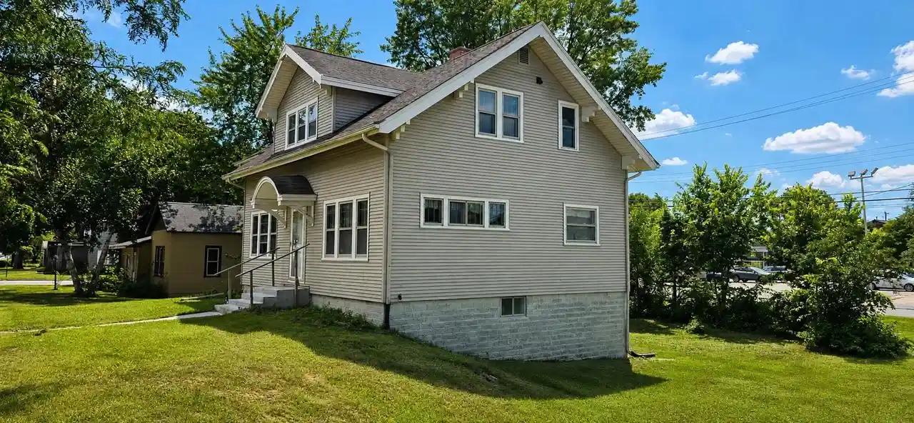 3rd image of 414 S 3Rd Avenue Avenue, Onalaska, WI 54650 | MLS# 50329781