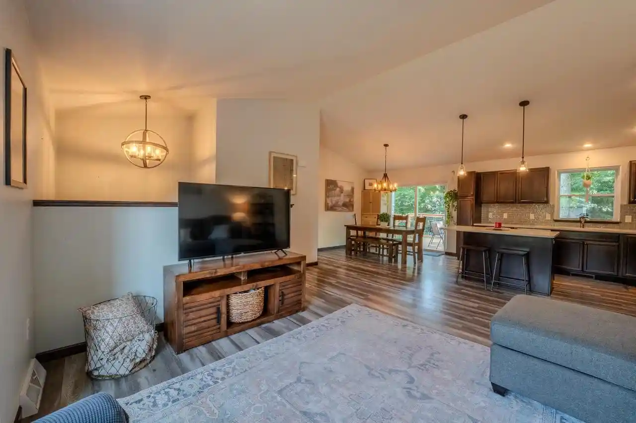 48th image of 6707 Cavin Dr Dr, Wausau, WI 54401 | MLS# 22603555