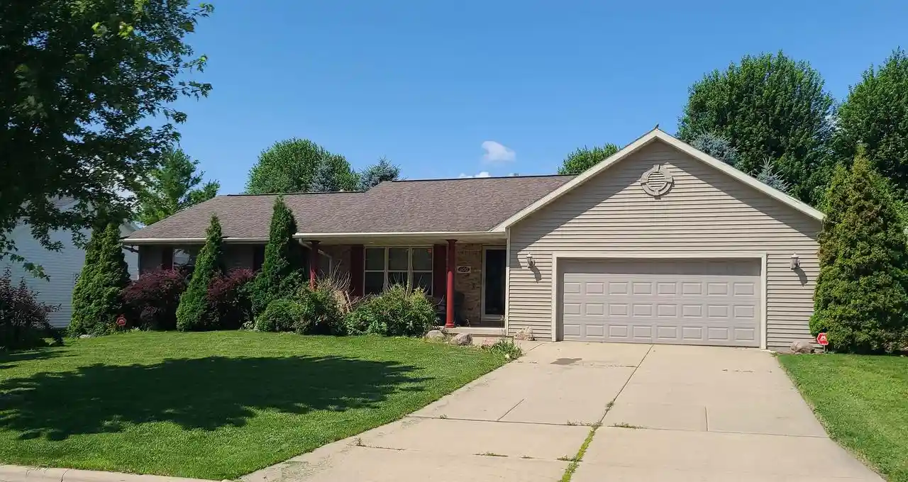 Photo 1 of Single family home for sale at 600 Welland Avenue Avenue, Green Bay, WI 54311 | MLS# 50329815 | Listing updated on 2026-07-28