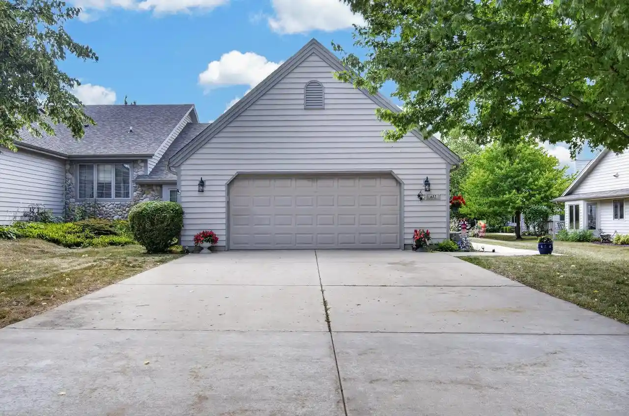 1st image of 402 Greenvalley Dr Dr, Mount Pleasant, WI 53406 | MLS# 1973459