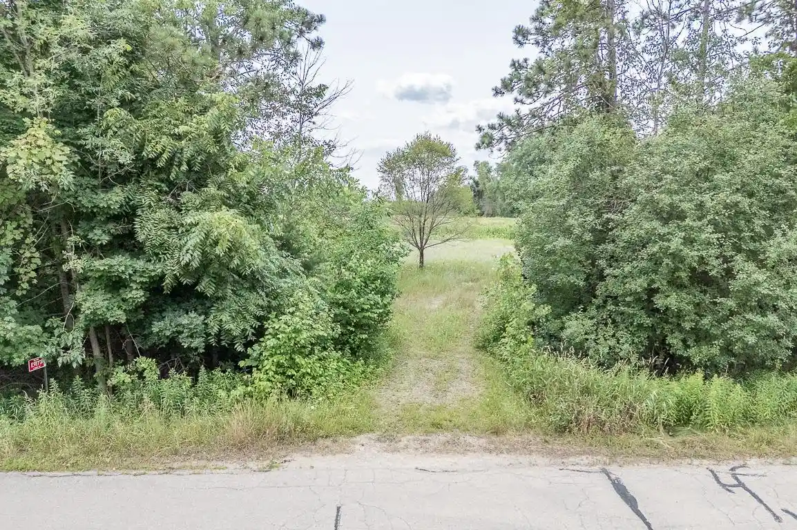 4th image of Lyons Road Road, New London, WI 54961 | MLS# 50329823