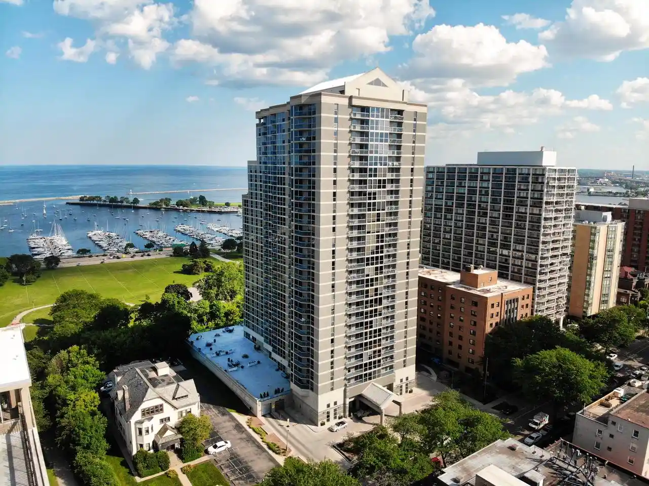 Listing Photo 1 - Condo for sale in building located at 1660 N Prospect Ave Ave, Milwaukee, WI 53202 - Unit #411
