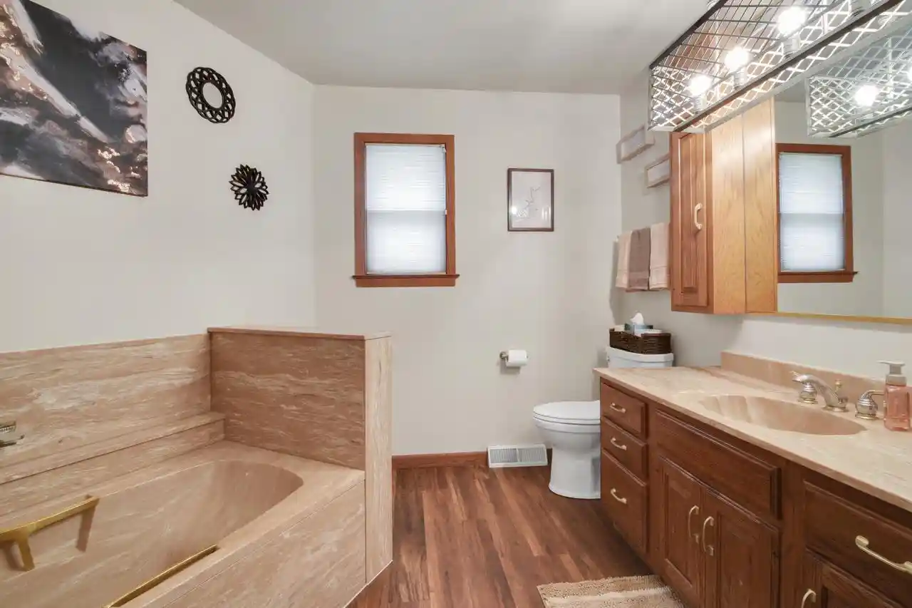 Photo 3 of Single family home for sale at 982 W Acorn Dr Dr, Lomira, WI 53048 | MLS# 1973464 | Listing updated on 2026-10-05