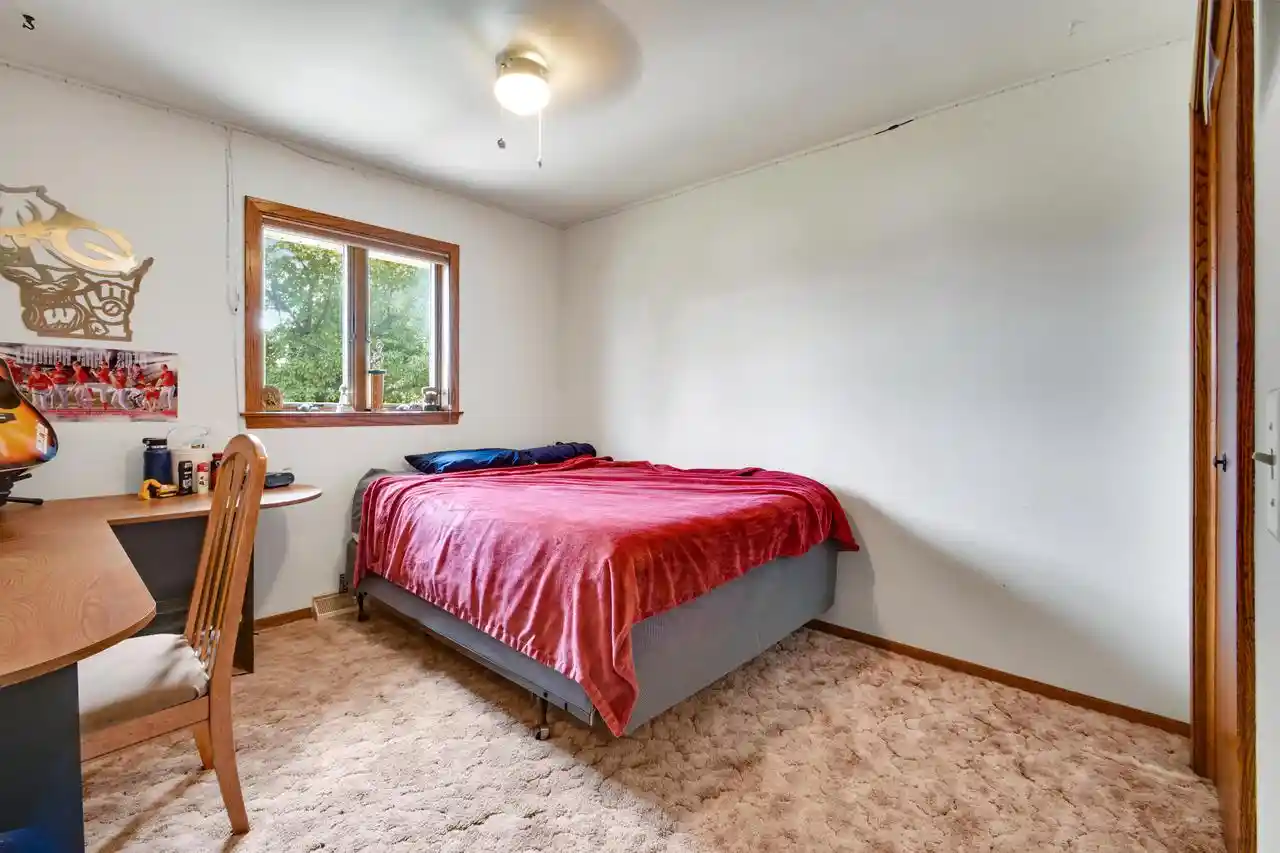 17th image of 982 W Acorn Dr Dr, Lomira, WI 53048 | MLS# 1973464