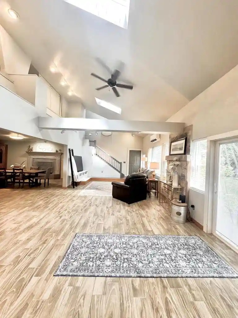 2nd image of 727 E Madison Street Street, Oconomowoc, WI 53066 | MLS# 1973465