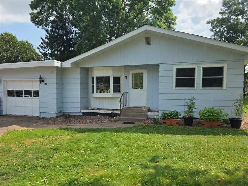 1st image of 7 Pokegema Dr Dr, Rice Lake, WI 54868 | MLS# 1603630