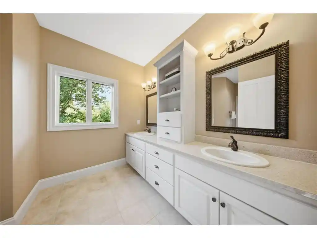 3rd image of 905 Highlander Trail Trail, Hudson, WI 54016 | MLS# 7110226