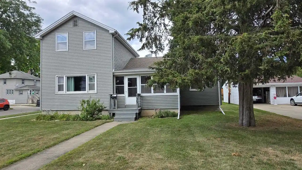 1st image of 165 E Scott Street Street, Fond Du Lac, WI 54935 | MLS# 50329832