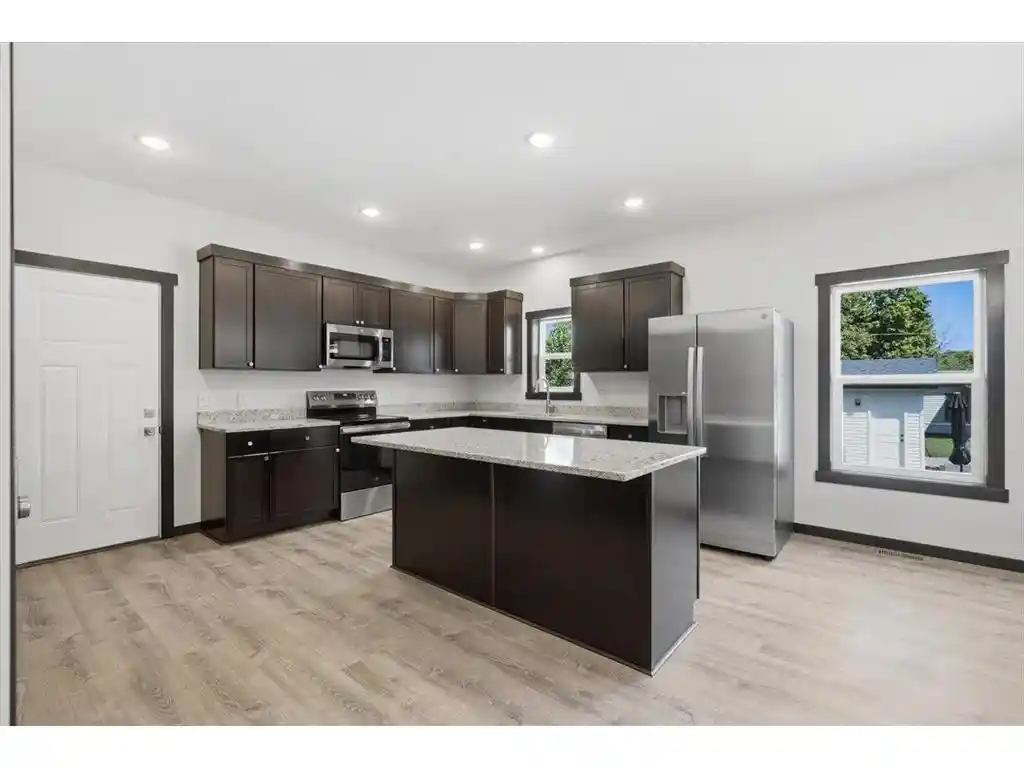 5th image of 537 N Pearl Street Street, River Falls, WI 54022 | MLS# 7101039
