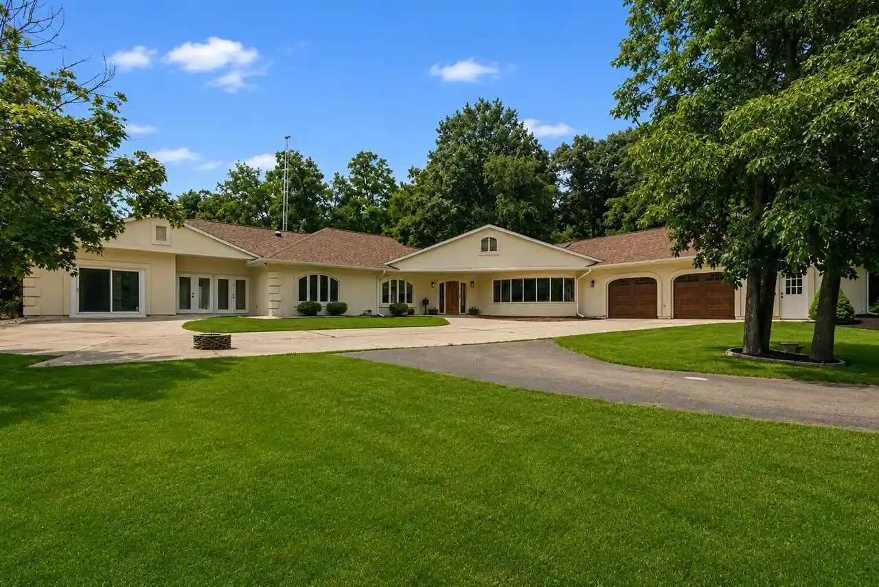 Photo 1 of Single family home for sale at 903 W Hazel Ridge Road Road, Elkhorn, WI 53121 | MLS# 1973474 | Listing updated on 2026-09-03