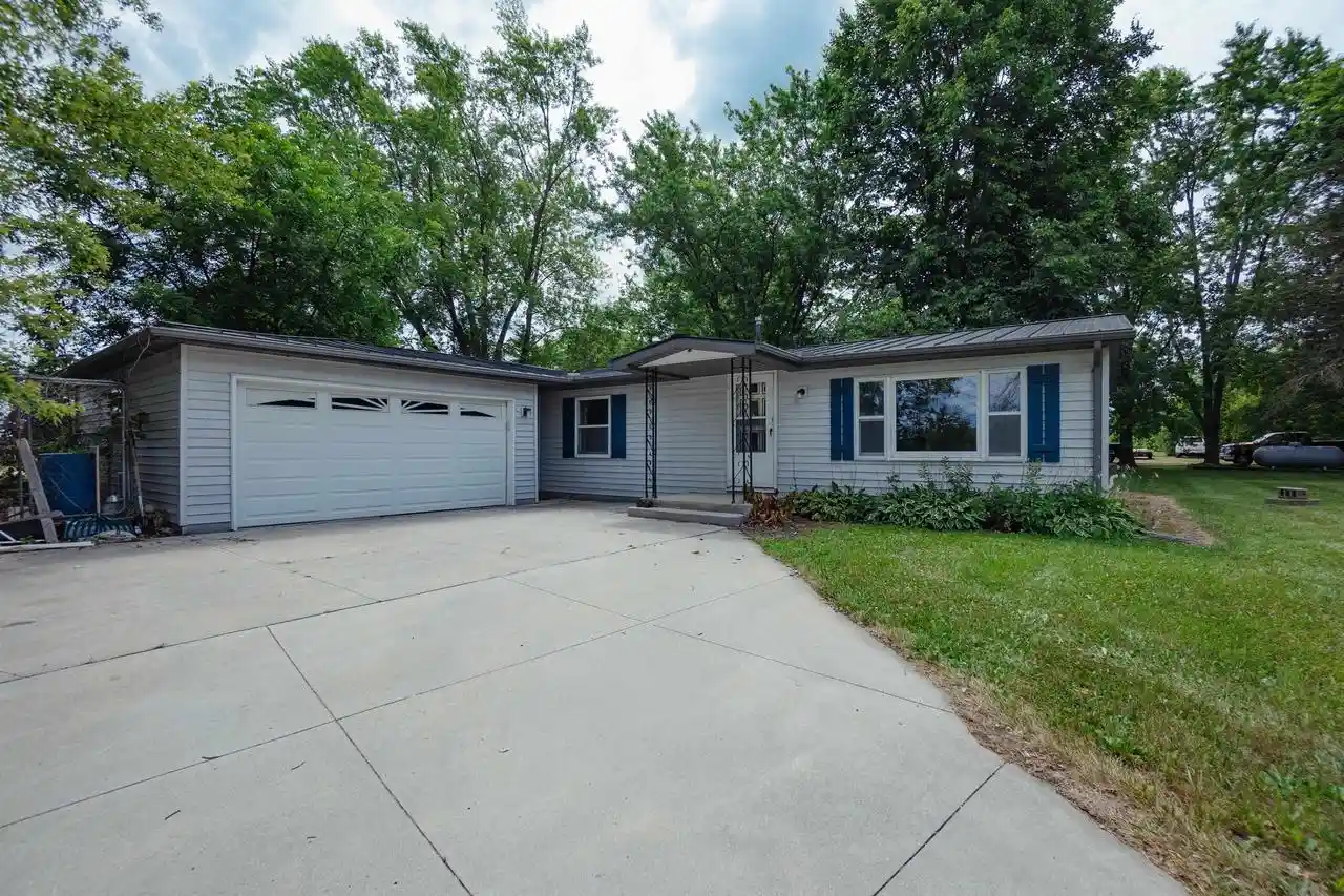 1st image of 7888 Nenno Road Road, Allenton, WI 53002 | MLS# 50329847