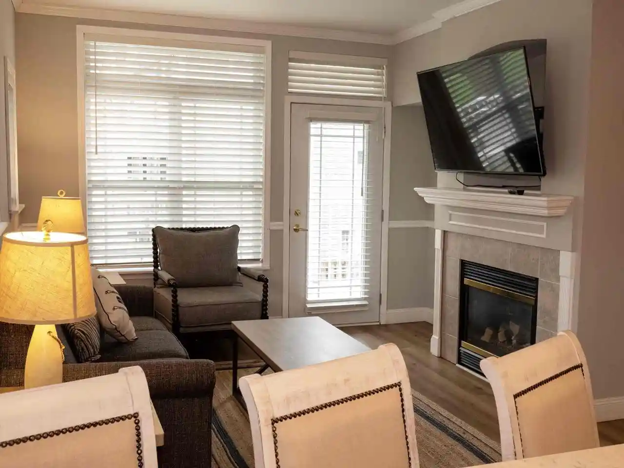 4th image of 1505 S Shore Dr Dr #201, Delavan, WI 53115 | MLS# 1973485