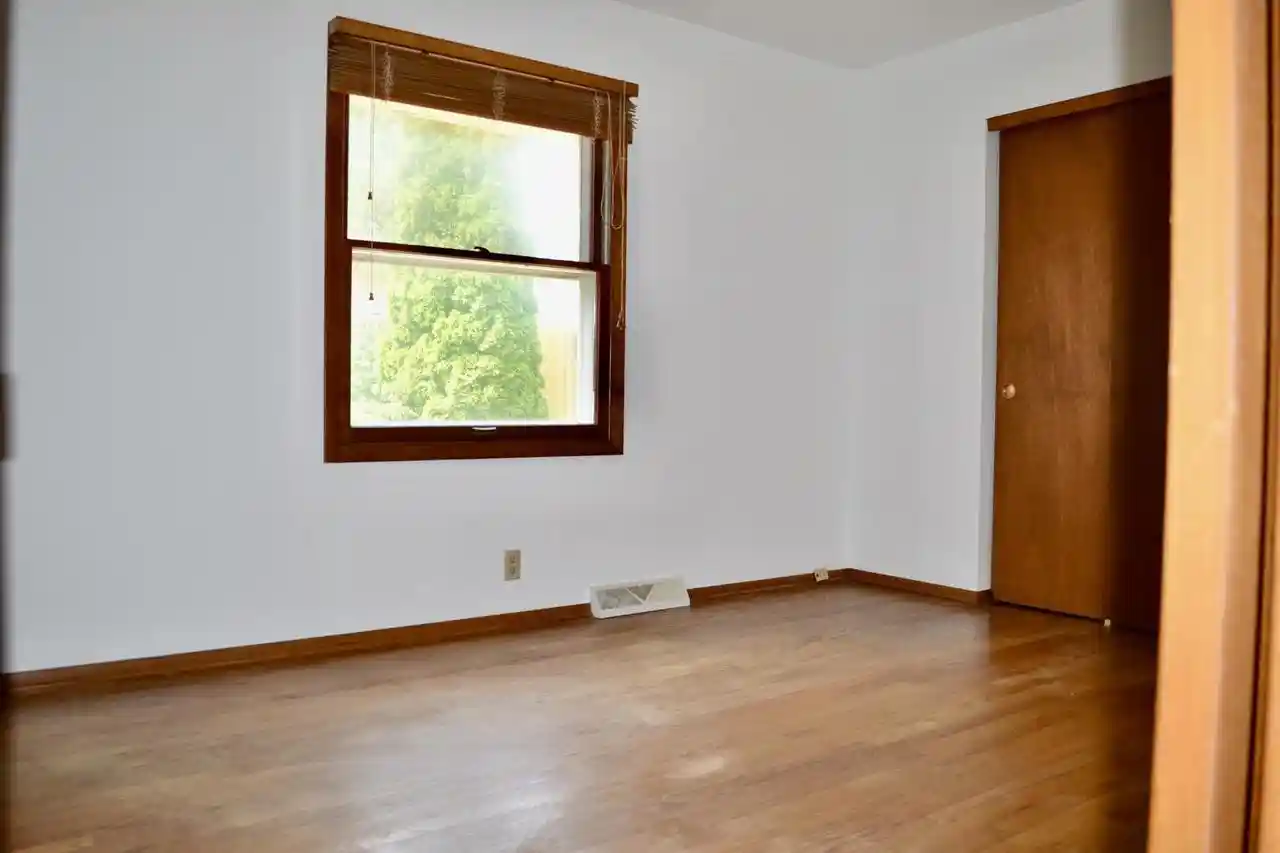 2nd image of 4726 69th Street Street, Kenosha, WI 53142 | MLS# 1973495