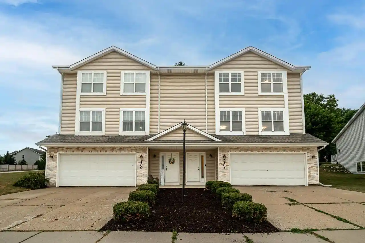 1st image of 2200 Patrick Lane Lane #2202, Waukesha, WI 53188 | MLS# 1973496